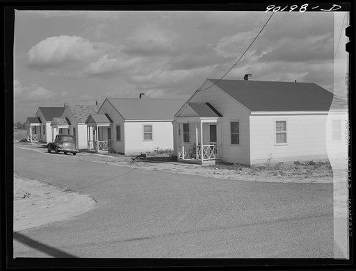 Homes for defense workers. Sunset Village, FSA (Farm Security Administration) housing project. Radford, Virginia