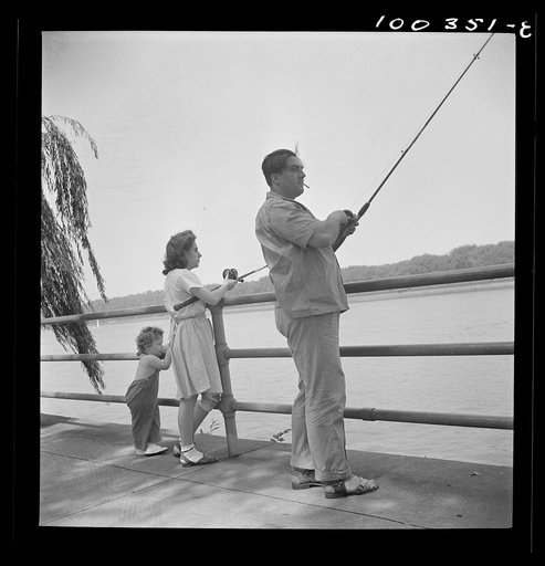 Washington, D.C. Sunday fishing at Haines Point [i.e. Hains Point