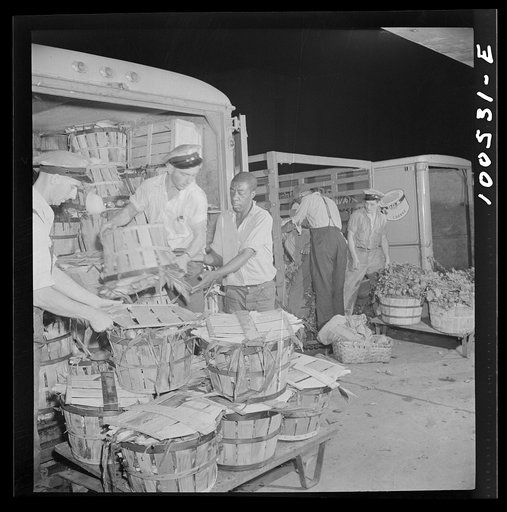 Washington, D.C. Unloading corn and beets at District grocery store warehouse