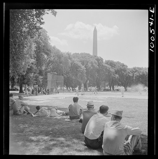 Washington, D.C. Sunday baseball game at Ellipse Park between garage workers and the employees' recreation association