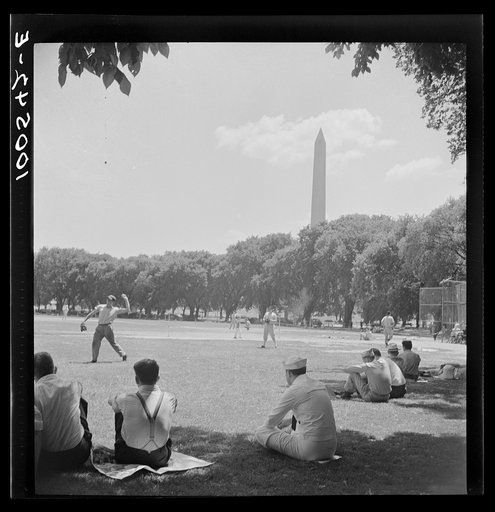 Washington, D.C. Sunday baseball game at Ellipse Park between garage workers and the employees' recreation association