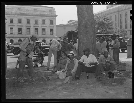 Washington, D.C. Coca-Cola and sandwich stand which caters to government workers at noon outside the U.S. Department of Agriculture