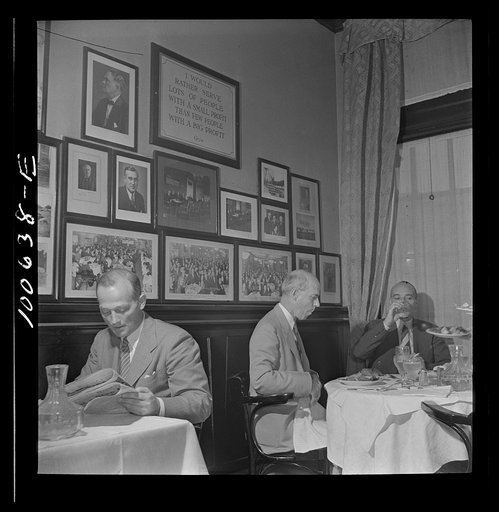 Washington, D.C. Occidental Hotel restaurant on Pennsylvania Avenue at noon