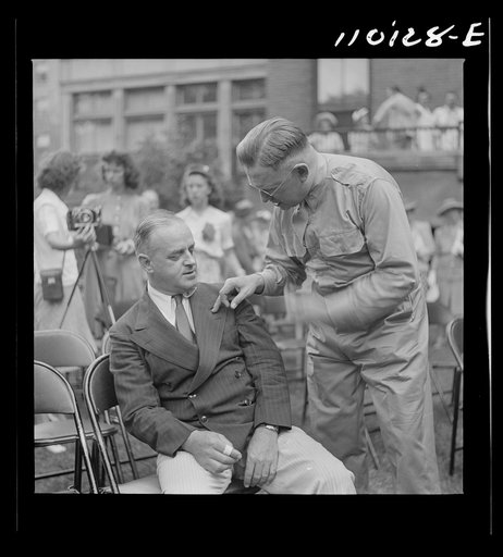 Detroit, Michigan. Flag presentation ceremonies at Harper Hospital. Colonel Carstens, head of General Hospital number seventeen