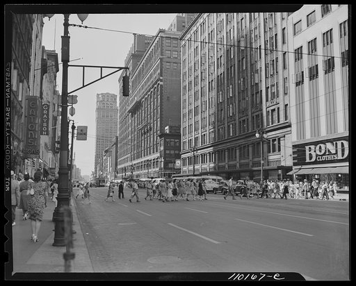 Detroit, Michigan. Looking northward on Woodward Avenue, showing department store district