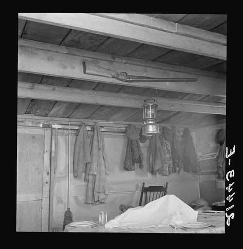 Vale Owyhee irrigation project, Malheur County, Oregon. Corner of the Dazey kitchen in the Homedale District