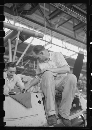 Nashville, Tennessee. Vultee Aircraft Company. Final assembly of the Vengeance (V72) bomber