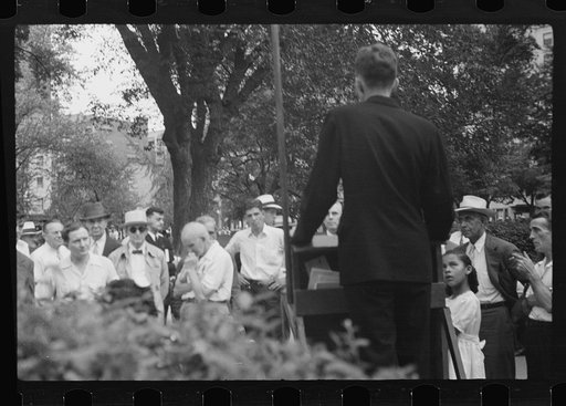 Washington, D.C. A meeting of the Catholic Evidence Guild in Franklin Park
