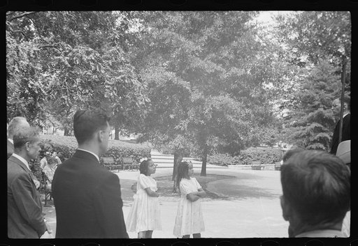 Washington, D.C. Part of the audience of a rally of the Catholic Evidence Guild in Franklin Park