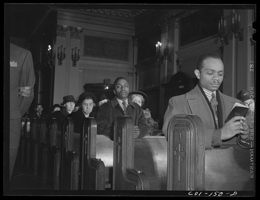 Sunday Mass at the Corpus Christi Catholic church. The pastor, Father Refinus, is white, but ninety-eight percent of the congregation is colored. The total church membership is over 2,000. Chicago, Illinois