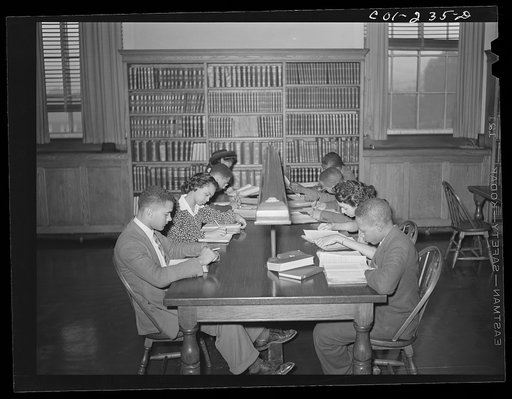 Atlanta University, Atlanta, Georgia. Students in library