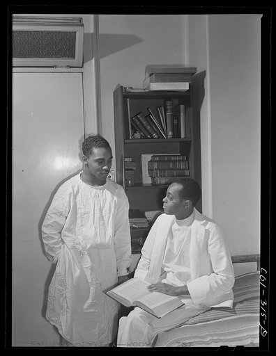 Chicago, Illinois. Provident Hospital. Dr. S.J. Jackson, left and Dr. E.V. Williams, interns. Dr. Jackson was born in Texas and studied at Meharry Medical College in Nashville, Tenn. Dr. Williams comes from Kansas and was a Phi Beta Kappa at Kansas University