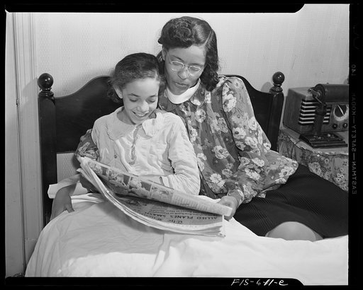 Washington, D.C. Jewal Mazique [i.e. Jewel], worker at the Library of Congress, with one of her nieces