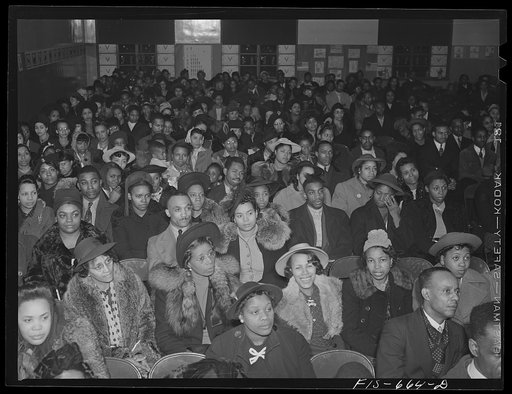 Chicago, Illinois. Ida B. Wells Housing Project. Meeting of the tenants