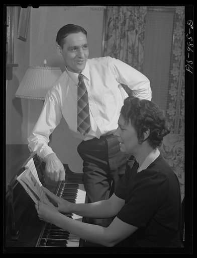 Minneapolis, Minnesota. Mrs. A.S. Brink has a fine voice and in the evenings she likes to sing with her husband