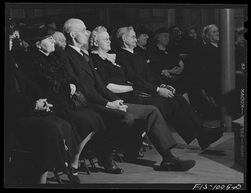 Minneapolis, Minnesota. At the lecture by Mrs. Myrdal at the Swedish Institute of Art, Literature and Science