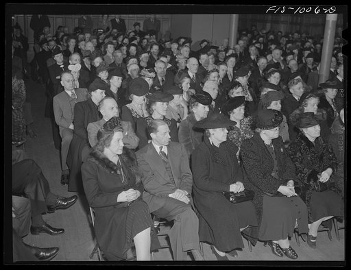 Minneapolis, Minnesota. At the lecture by Mrs. Myrdal at the Swedish Institute of Art, Literature and Science