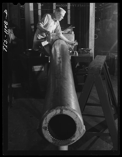 Minneapolis, Minnesota. Defense worker at Northern Pump Company
