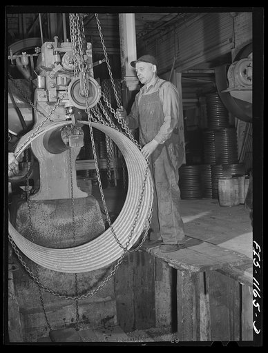 Minneapolis, Minnesota. Defense worker at Northern Pump Company