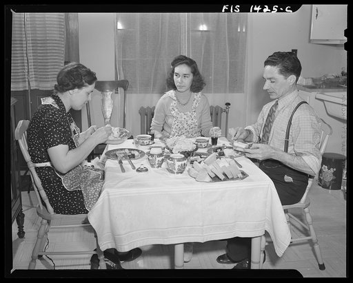 New Bedford, Massachusetts. Family of Portuguese house painter