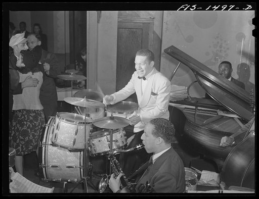 "Red" Sounders [i.e. Saunders], drummer, and his band, at the Club DeLisa, Chicago, Illinois