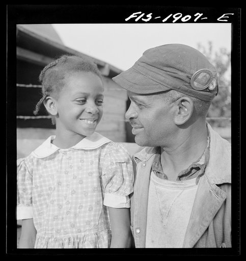Newport News, Virginia. Negro shipyard worker and one of his daughters