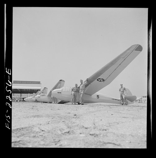Parris Island, South Carolina. U.S. Marine Corps glider detachment training camp. Trainees ready for flight