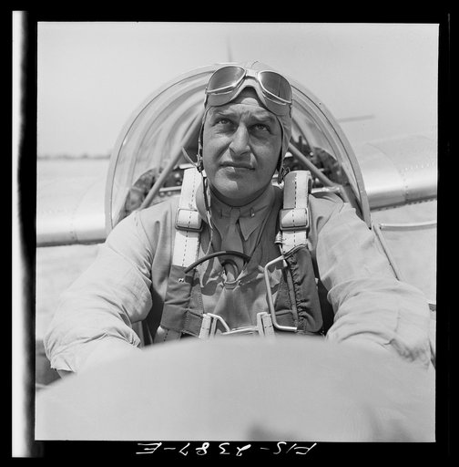 Parris Island, South Carolina. U.S. Marine Corps glider detachment training camp. Trainee ready for flight