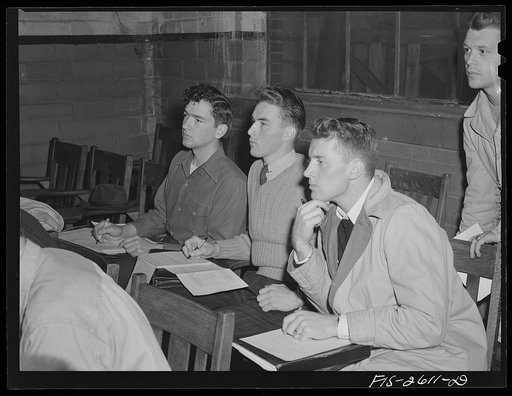 A class in agricultural engineering at Iowa State College. Ames, Iowa