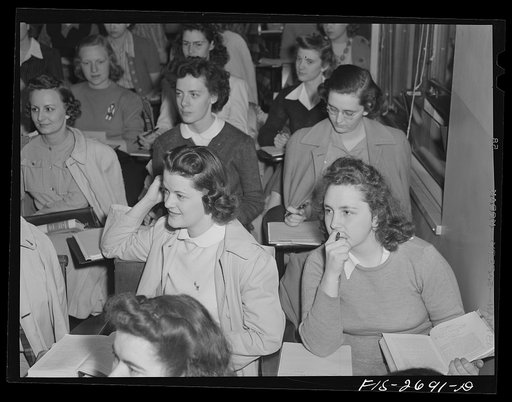 Class in child psychology in the home economics department at Iowa State College. Ames, Iowa