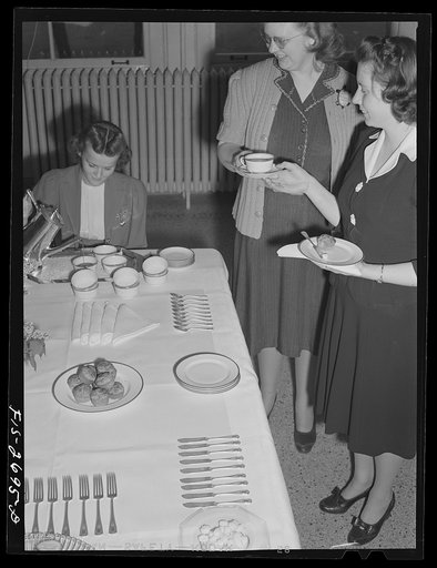 Untitled photo, possibly related to: Class on meal planning in the home economics building at Iowa State College. Ames, Iowa