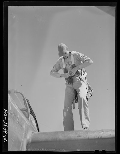 Buckling on a parachute. Lake Muroc, California