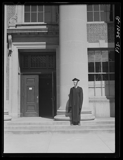 Jesse Younger, B.Sc. (Bachelor of Science), cum laude on graduation day. University of Nebraska, Lincoln