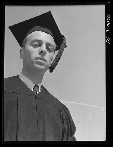 Jesse Younger, B.Sc. (Bachelor of Science), cum laude on graduation day. University of Nebraska, Lincoln