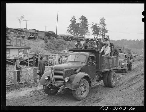 Untitled photo, possibly related to: Douglas Dam, Tennessee. Tennessee Valley Authority (TVA). Workmen