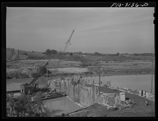 Fort Loudon [i.e., Loudoun] Dam, Tennessee. Tennessee Valley Authority (TVA). Coffer Dam construction