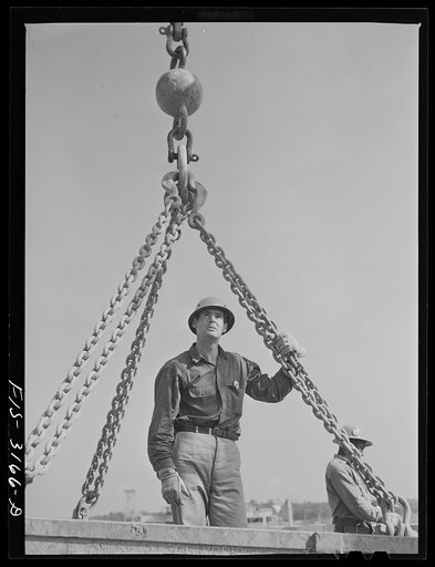 Untitled photo, possibly related to: Fort Loudon [i.e., Loudoun] Dam, Tennessee. Tennessee Valley Authority (TVA). Rigger
