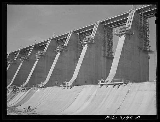 Fort Loudon [i.e., Loudoun] Dam, Tennessee. Tennessee Valley Authority (TVA). Construction