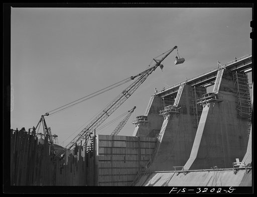Fort Loudon [i.e., Loudoun] Dam, Tennessee. Tennessee Valley Authority (TVA). Construction