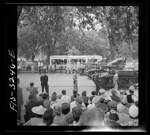 Untitled photo, possibly related to: Washington, D.C. President Roosevelt reviewing the Memorial Day parade