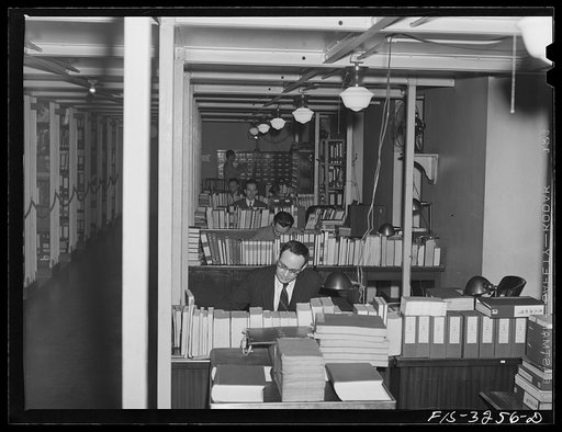 Untitled photo, possibly related to: Washington, D.C. Staff of Chinese scholars in the Oriental Division of the Library of Congress