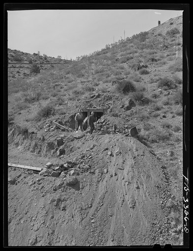 Kern County, California. Tungsten Chief Mine. Starting to mine a new vein of tungsten core