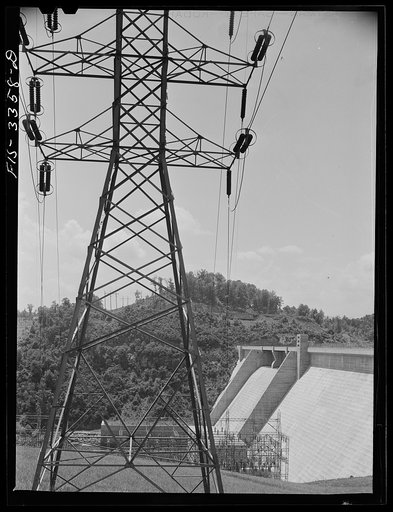 Norris Dam, Tennessee. Tennessee Valley Authority (TVA). Transmission tower