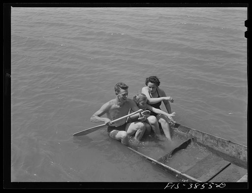 Untitled photo, possibly related to: Sheffield, Alabama (Tennessee Valley Authority (TVA)). Kenneth C. Hall, wife and daughter rowing on the Tennessee River