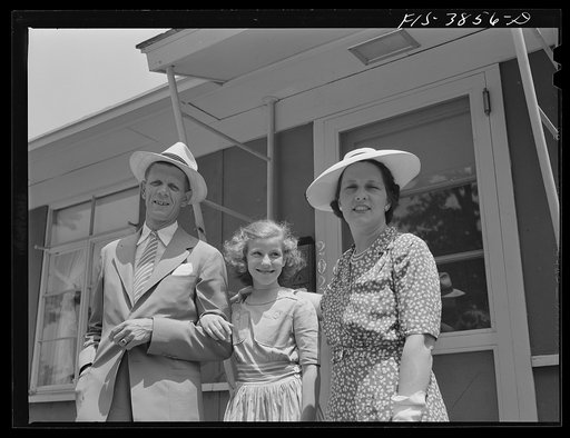 Untitled photo, possibly related to: Sheffield, Alabama (Tennessee Valley Authority (TVA)). The Halls attend the Christian Science church regularly