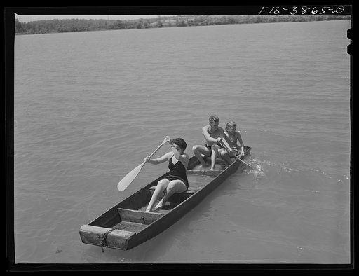 Untitled photo, possibly related to: Sheffield, Alabama (Tennessee Valley Authority (TVA)). Kenneth C. Hall, wife and daughter rowing on the Tennessee River