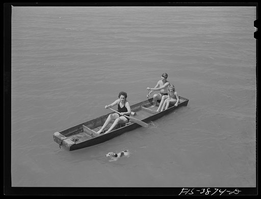 Sheffield, Alabama (Tennessee Valley Authority (TVA)). Kenneth C. Hall, wife and daughter rowing on the Tennessee River