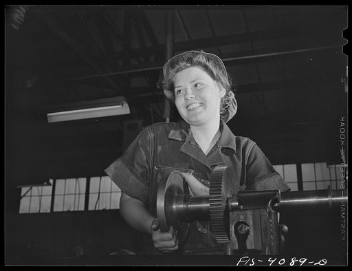 Knoxville, Tennessee (Tennessee Valley Authority (TVA)). Training for war production at NYA (National Youth Administration) school