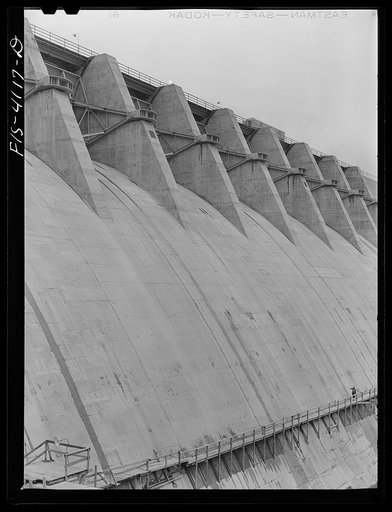 Cherokee Dam, Tennessee (Tennessee Valley Authority (TVA)). Spillway