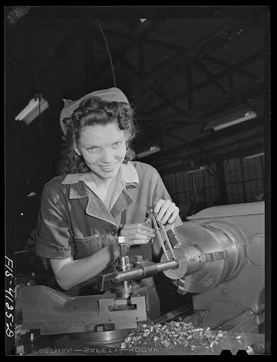 Knoxville, Tennessee (Tennessee Valley Authority (TVA)). Training for war production at NYA (National Youth Administration) school